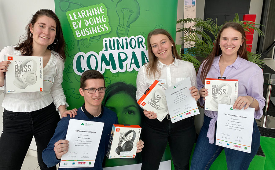 Schüler der HTL1 Linz beim Junior Innovation Camp 2020
