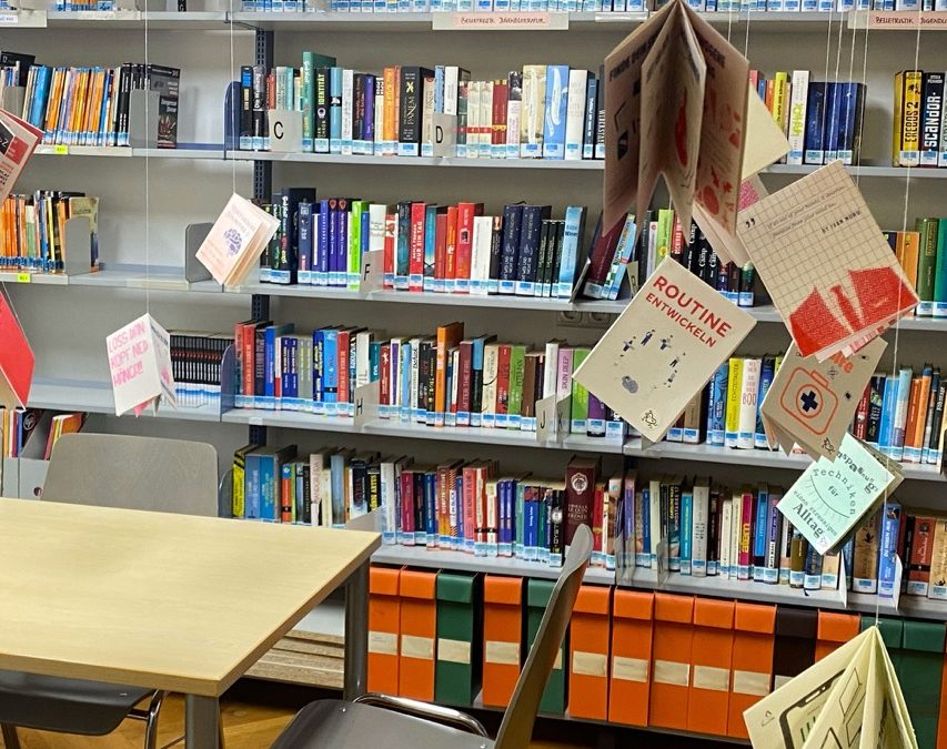 Aktion an der HTL1: Kleine Hefte große Hilfe